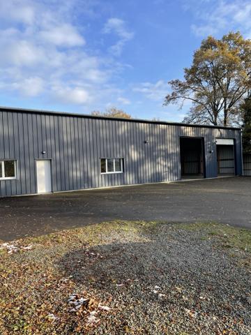 Saint-Mars-la-Brière (72470) LOCAL D'ACTIVITE PROCHE AUTOROUTE 3 MOIS DE LOYER OFFERTS !!