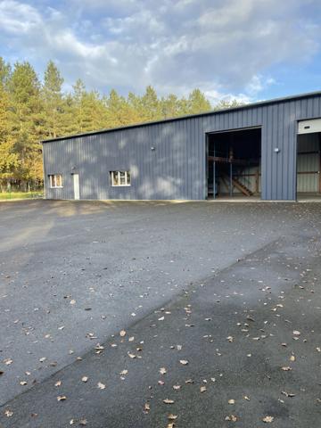 Saint-Mars-la-Brière (72470) LOCAL D'ACTIVITE PROCHE AUTOROUTE 3 MOIS DE LOYER OFFERTS !!