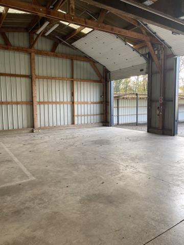 Saint-Mars-la-Brière (72470) LOCAL D'ACTIVITE PROCHE AUTOROUTE 3 MOIS DE LOYER OFFERTS !!