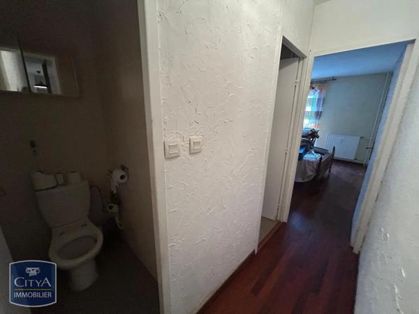 Appartement à louer 2 pièces 61.28m²