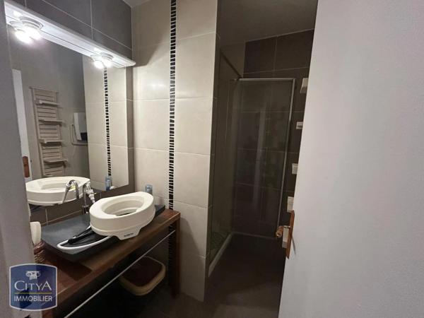 Appartement à louer 2 pièces 61.28m²