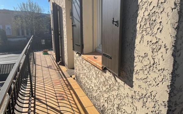 Appartement à louer    3 pièces •  Miramas