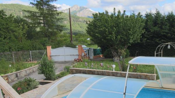 Villa T7 Piscine 180m2+180m2, terrain 2259m2