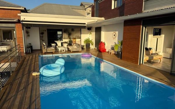 Maison à vendre    5 pièces •  Saint-Paul