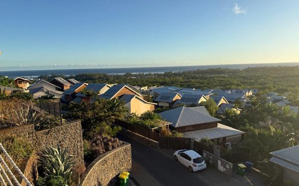 Maison à vendre    5 pièces •  Saint-Paul