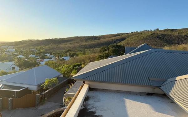 Maison à vendre    5 pièces •  Saint-Paul