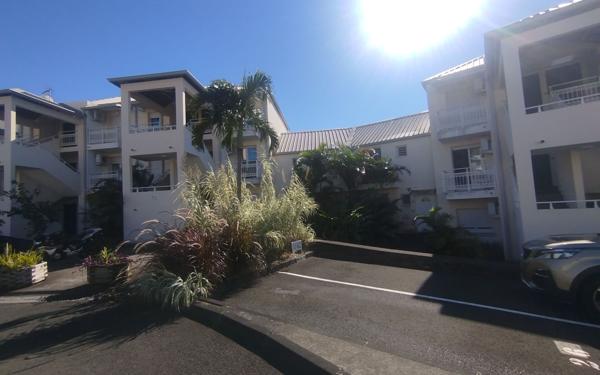 Appartement à louer    4 pièces •  Saint-Denis