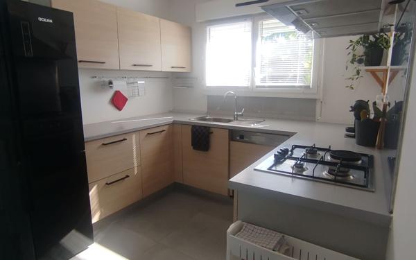 Appartement à louer    4 pièces •  Saint-Denis