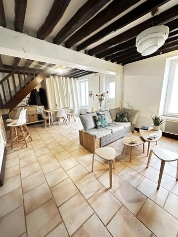 Location                                                      Maison
                        
                     2 pièces                      52 m2                     à Coye-la-Forêt