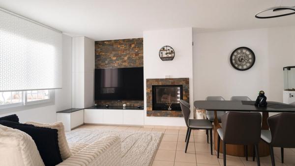 Maison rénovée avec jacuzzi