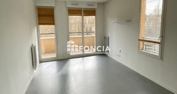 Location Appartement 3 pièces 62.17 m² - Osny 95520