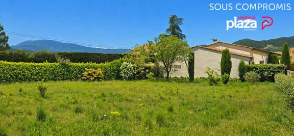 Terrain 725 m2