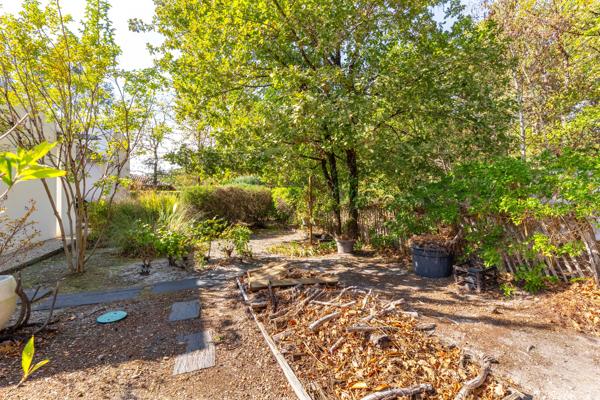 MAISON D’ARCHITECTE AU TAILLAN-MÉDOC PLAIN-PIED DE 210 m² • PISCINE • EN BORDURE DE FORÊT
