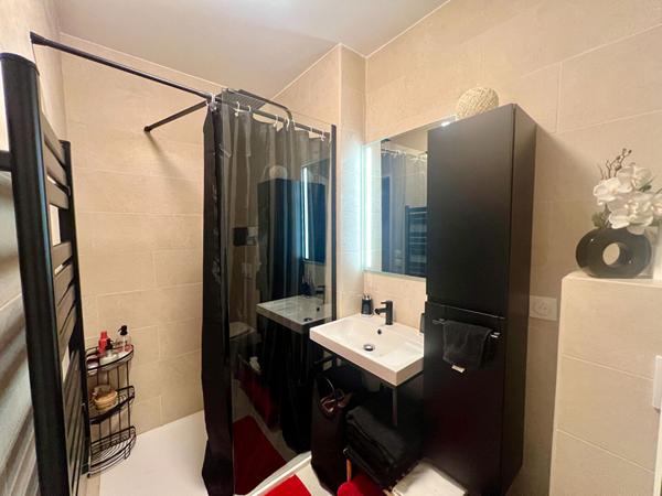 MARSEILLE- Saint Jérôme-13013- T3/4- 77m2- Rez-de-jardin- Box double