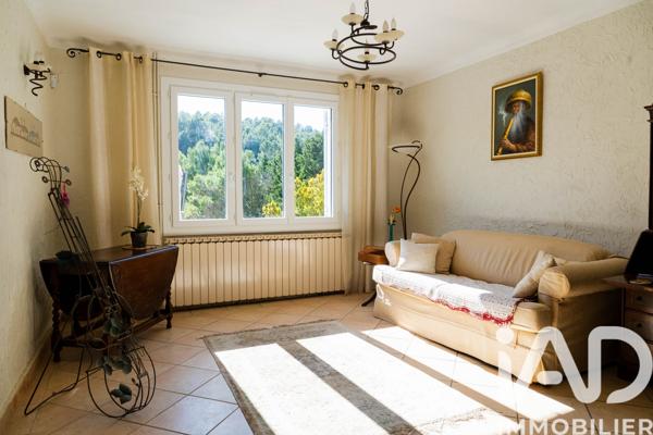 Maison à vendre 6 pièces 200 m² Fontaine-de-Vaucluse