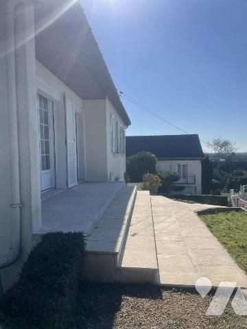 Pavillon sur sous-sol total avec jardin 