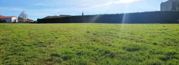 Terrain plat de 949 m2 au calme