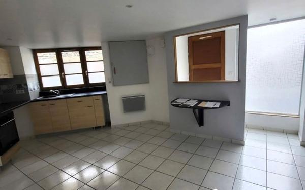 Appartement à vendre    2 pièces • 55 m2 Saint-Flour