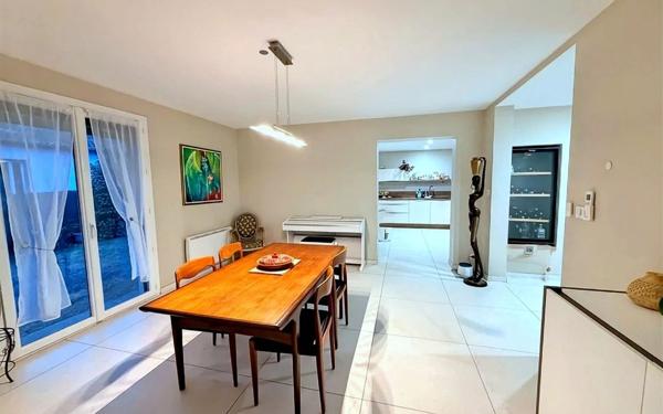 Maison à vendre    4 pièces •  Beauvoisin