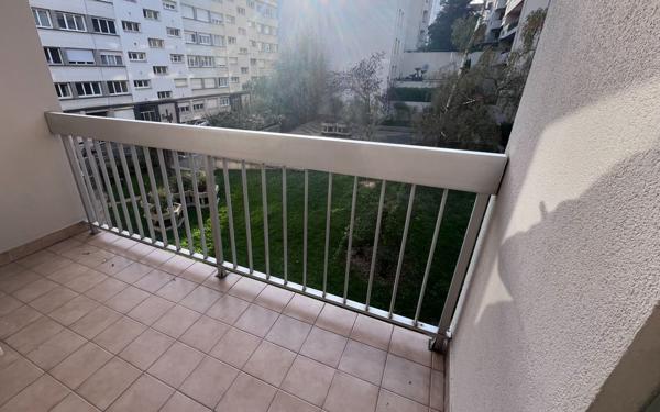 Appartement à vendre    3 pièces • 95,94 m2 Lyon 6