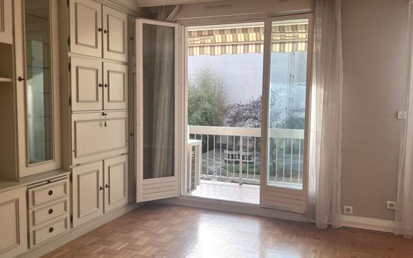 Appartement à vendre    3 pièces • 95,94 m2 Lyon 6