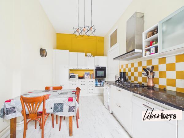Appartement de charme 5 pièces secteur Château des Ducs