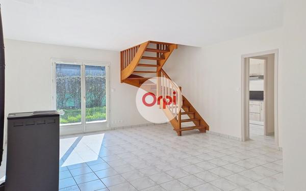 Maison à louer    3 pièces •  Damgan