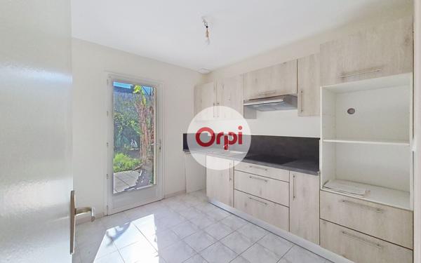 Maison à louer    3 pièces •  Damgan