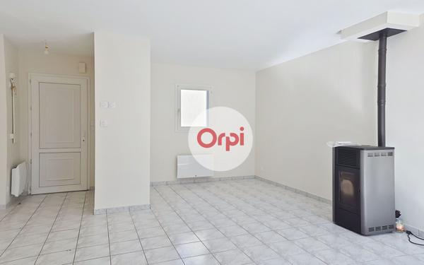 Maison à louer    3 pièces •  Damgan