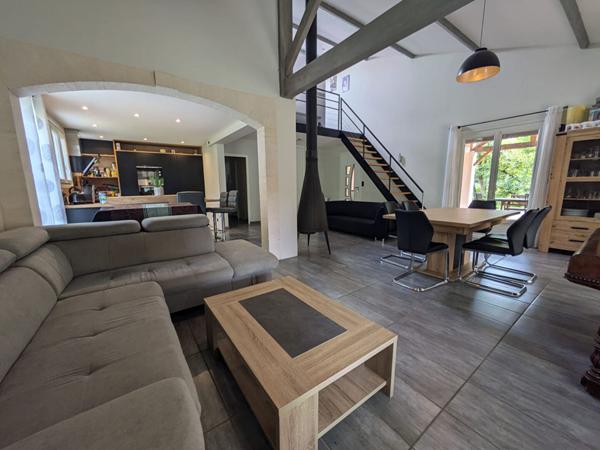 Achat maison Castelnau-de-Médoc - 7 pièce(s) - 165 m² - 514 500 €