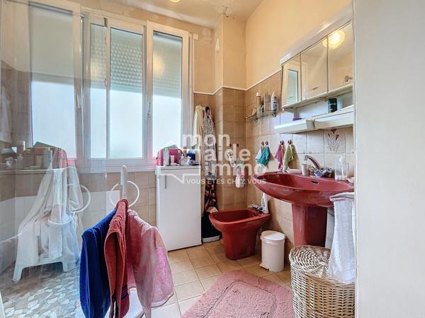 Maison plain pied + étage et sous sol, 6 chambres