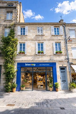 Bordeaux Chartrons - T2 refait à neuf par architecte