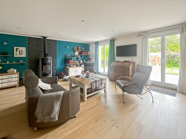 Maison Vaureal 6 pièce(s) 120 m2