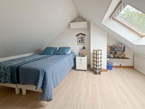 Maison Vaureal 6 pièce(s) 120 m2