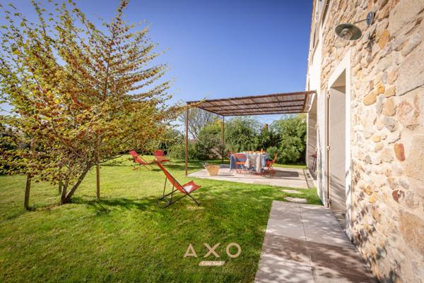 EXCLUSIVITE - MOUSTIERS SAINTE MARIE - GITES DE CHARME - CORPS DE FERME DU XIX EME - 560 M2 - 3 BATIS - TERRAIN 6640 M2 - VUE - 1295000