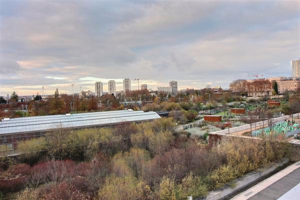 Appartement Saint Ouen Sur Seine 6 pièce(s) 109 m2