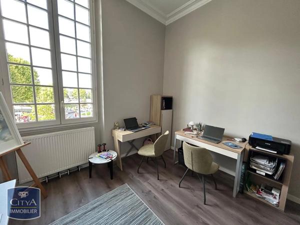 Appartement à louer 3 pièces 86.7m² Périgueux (24000)