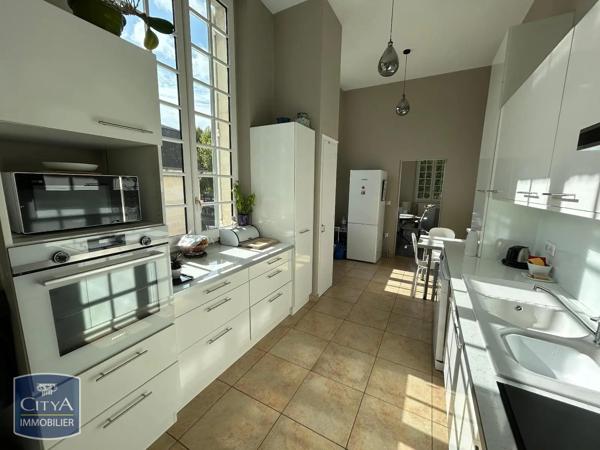 Appartement à louer 3 pièces 86.7m² Périgueux (24000)