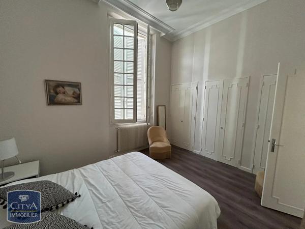 Appartement à louer 3 pièces 86.7m² Périgueux (24000)