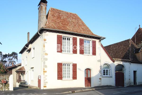 Achat maison Orthez - 15 pièce(s) - 288 m² - 429 000 €