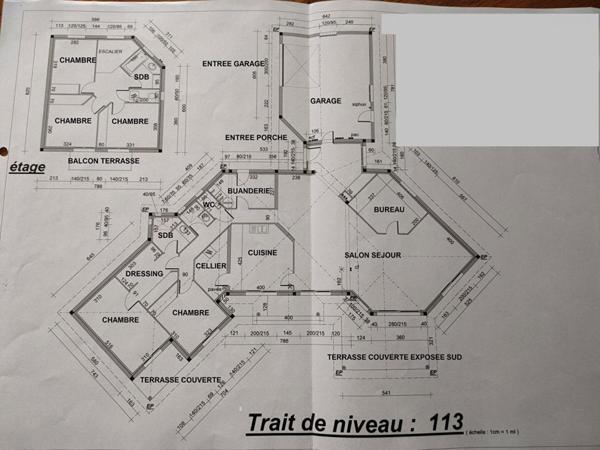 MAISON "ÉCONOME " - 240 m² - 8 PIECES - GARAGE DOUBLE - TERRAIN  3574 m²