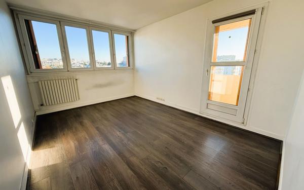 Appartement à vendre    4 pièces • 72,50 m2 Fresnes