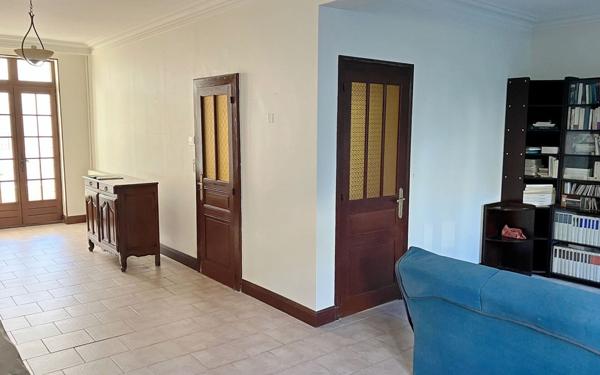 Maison à vendre    5 pièces •  Angoulême