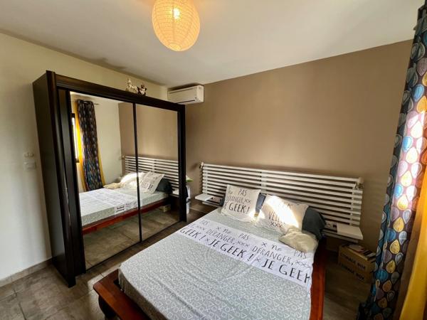 À vendre – Maison F5 de 135 m² sur 692 m² de terrain – Piscine – Saint-André (974)