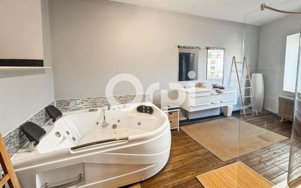 Maison à vendre    6 pièces • 273 m2 Boulogne-sur-Mer