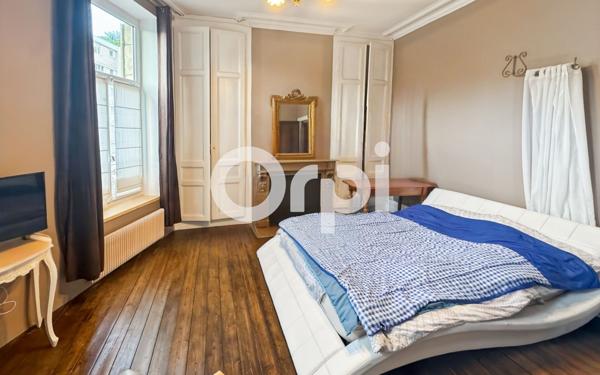 Maison à vendre    6 pièces • 273 m2 Boulogne-sur-Mer