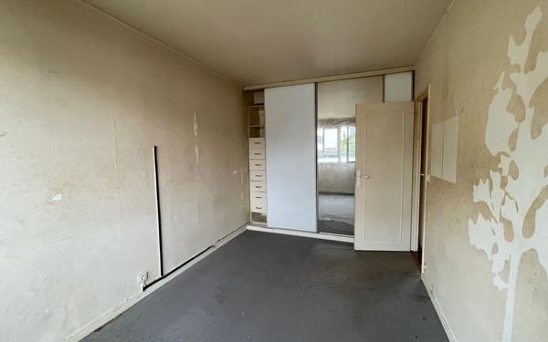 Appartement à vendre    3 pièces • 55,52 m2 Saint-Maur-des-Fossés