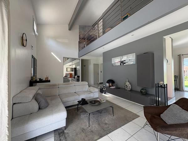 MAISON A VENDRE A MONTAUBAN (82)? ENVIRONNEMENT CALME ,VERDOYANT, GARAGE, PISCINE