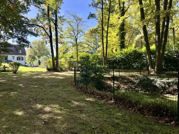 Marcoussis (91460) Propriété d'exception de 342m2 au sol -2 maisons sur la butte de Marcoussis- Piscine- Terrain de 3279m2