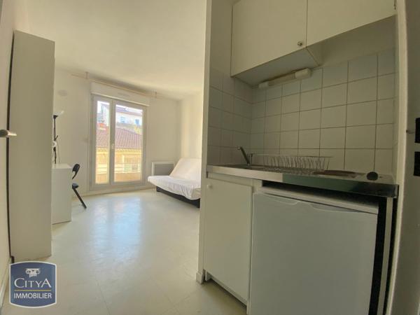 Appartement à louer 1 pièce 19.5m²